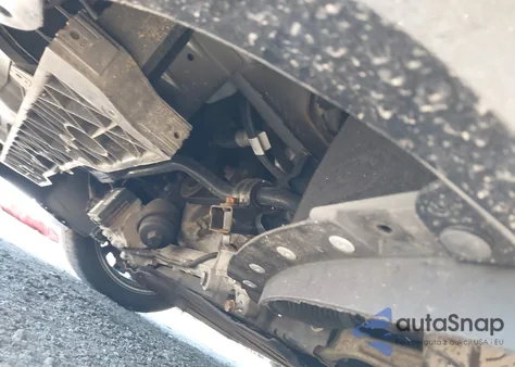 2015 Hyundai Genesis 3.8 z USA, uszkodzony, nr VIN KMHGN4JE5FU064906